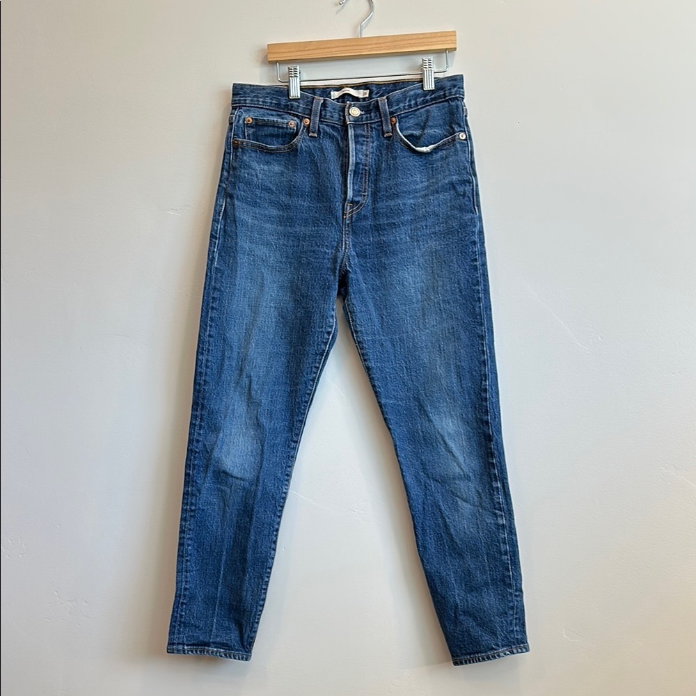 Levi’s Wedgie Blue Denim Jeans. Size 28.